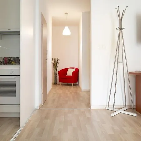 Great Tourist And Business Near Center Apartamento *
